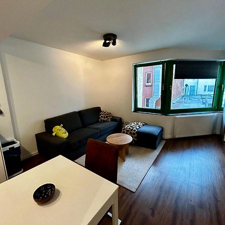 Modernes Appartement In Der Innenstadt Кьолн Екстериор снимка