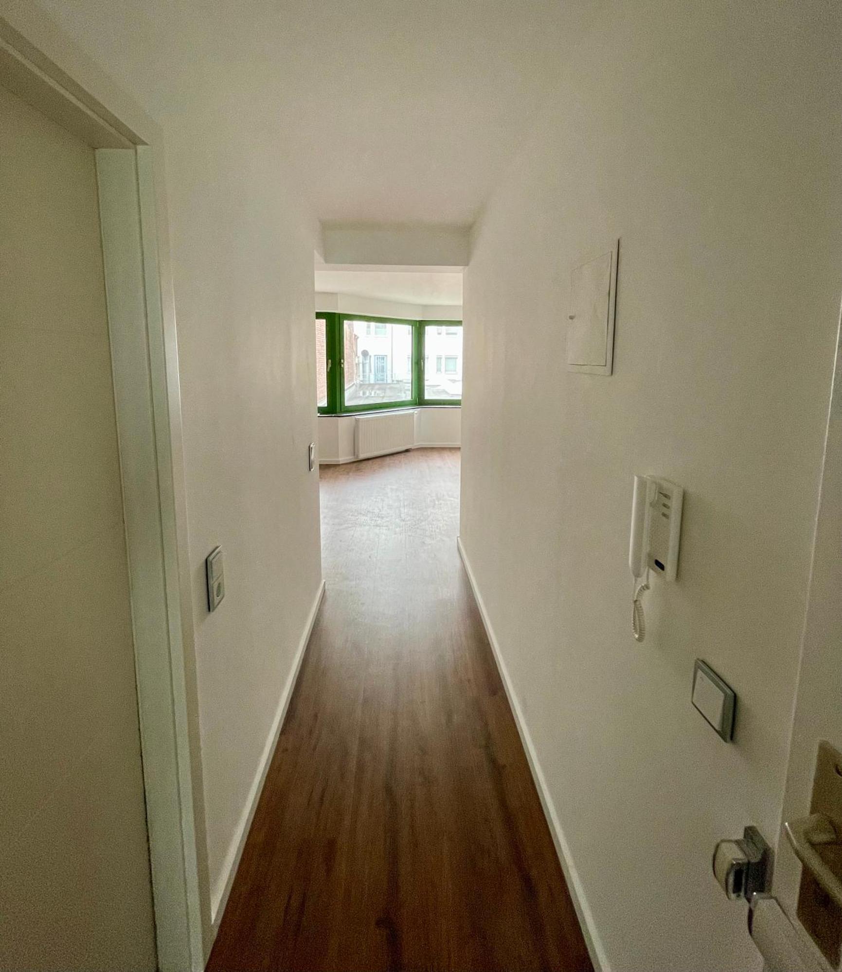 Modernes Appartement In Der Innenstadt Кьолн Екстериор снимка